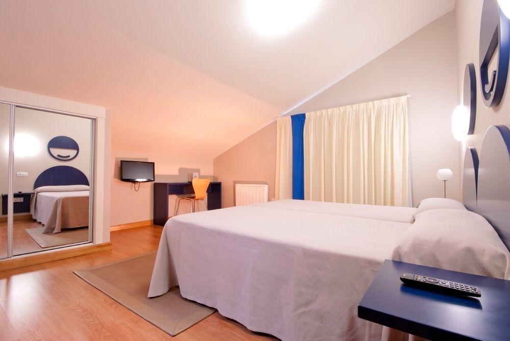 Hotel Boa Vista Viveiro Exteriér fotografie
